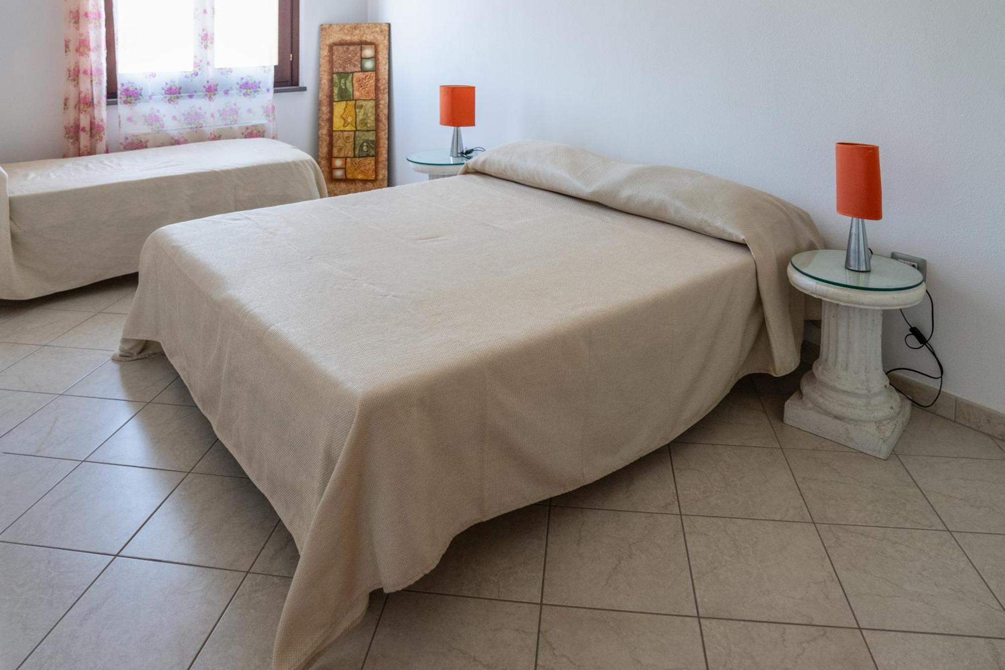 Appartamento Casa Graziosa Nurachi Esterno foto