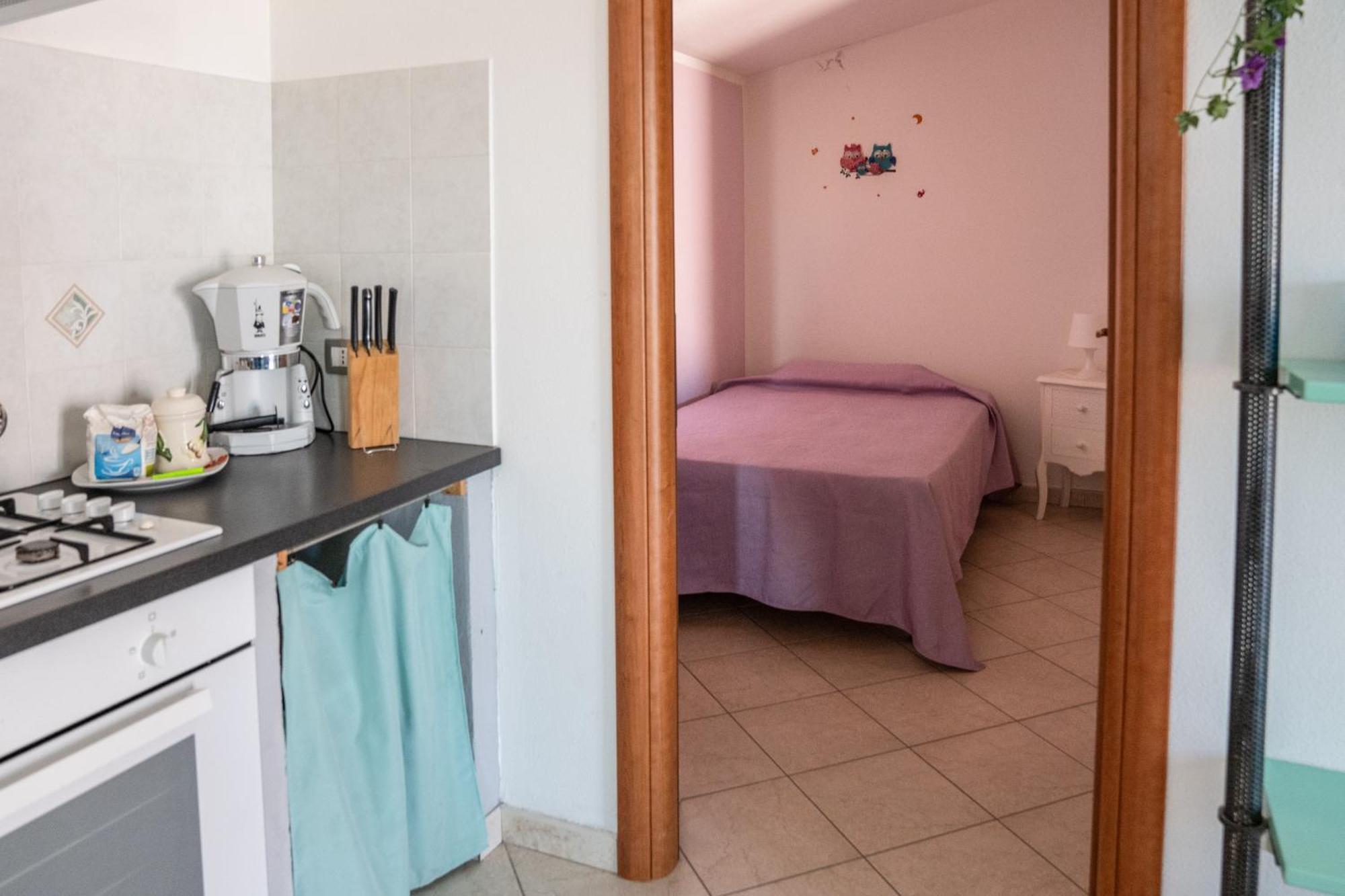 Appartamento Casa Graziosa Nurachi Esterno foto