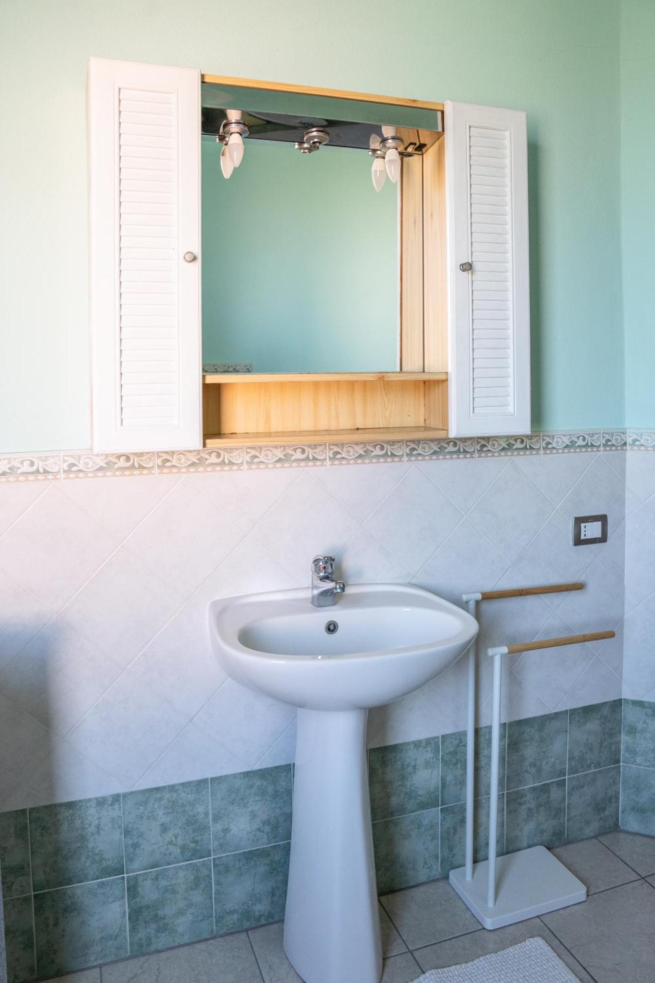 Appartamento Casa Graziosa Nurachi Esterno foto