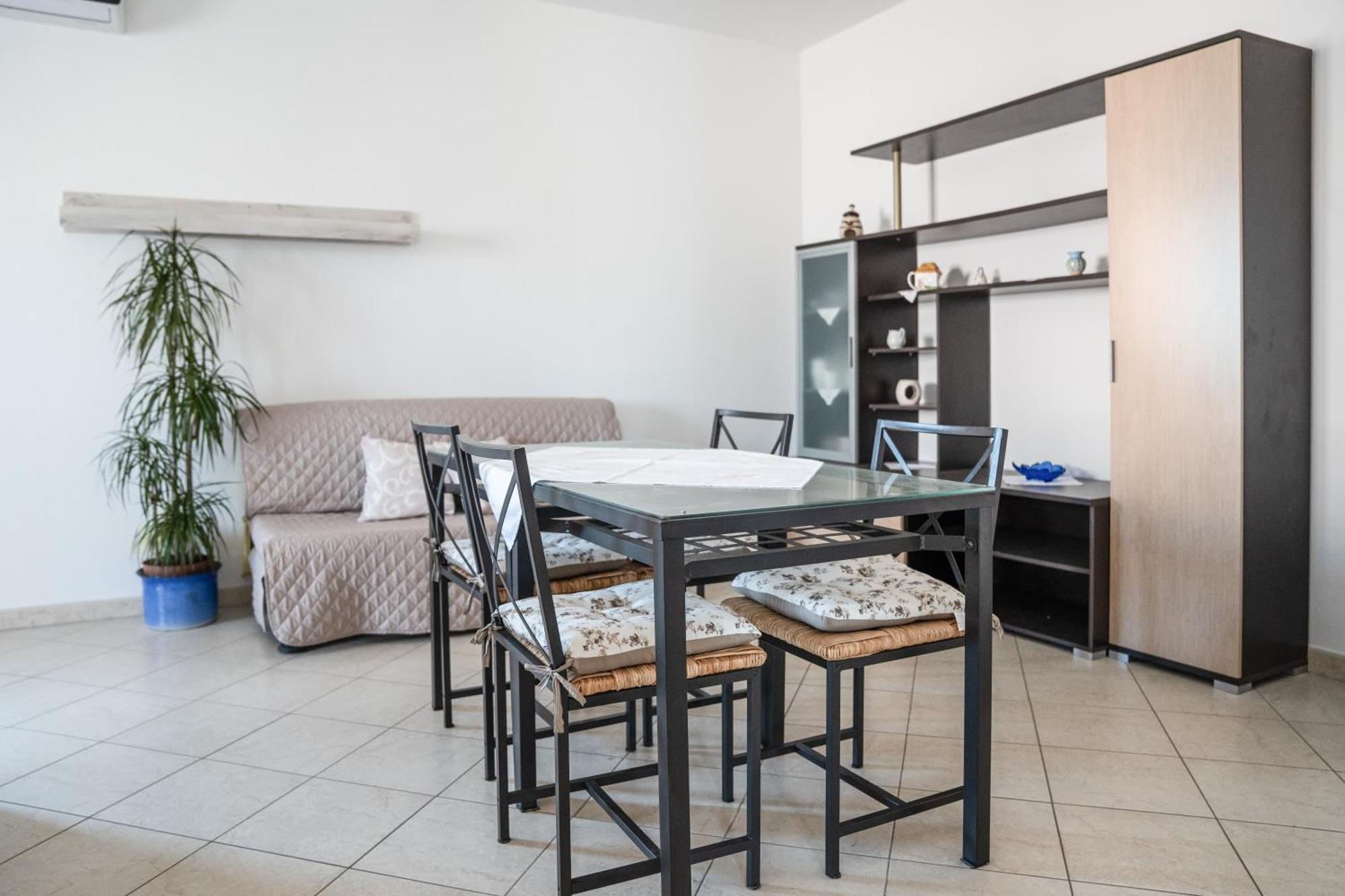 Appartamento Casa Graziosa Nurachi Esterno foto